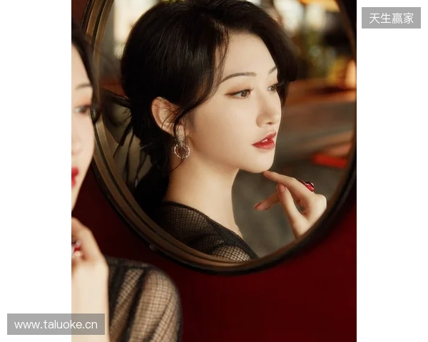 英媒：白宫要求FIFA和平奖杯需和大力神杯一样大 曾想让士兵护送