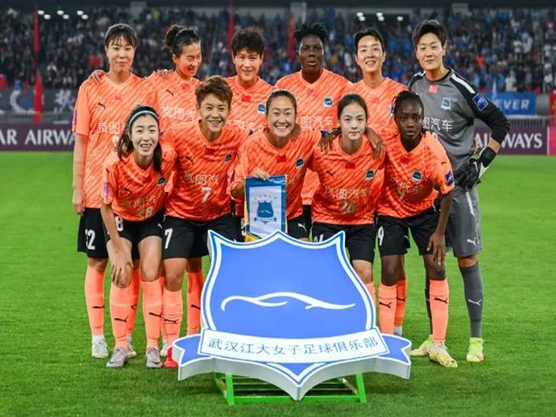 卫冕梦碎！武汉女足0-4水原FC止步女足亚冠八强 邓梦晔进球被吹